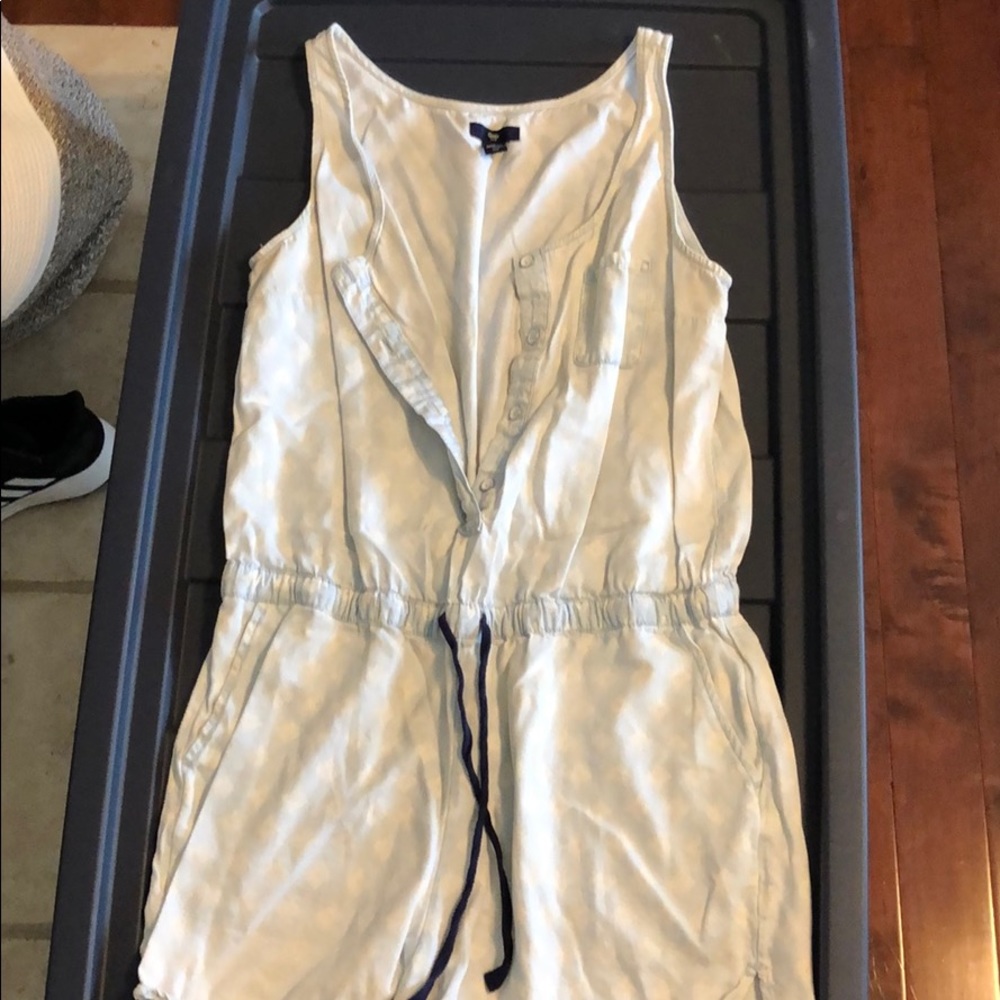 Gap romper